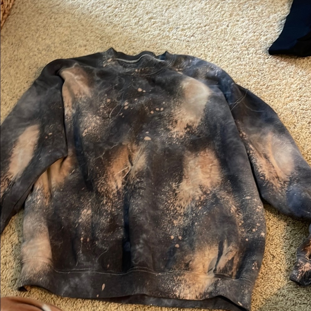 Black and Tan Crewneck Sweater with Artistic Pattern